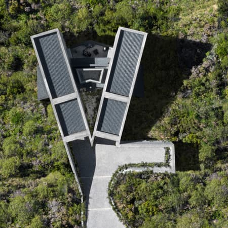 House of the Cape Robin